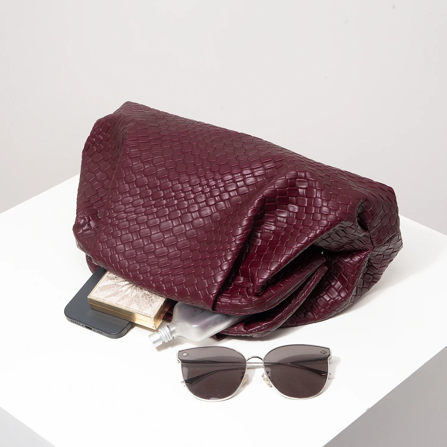 Pochette Warda — vue 6, détail de la matière