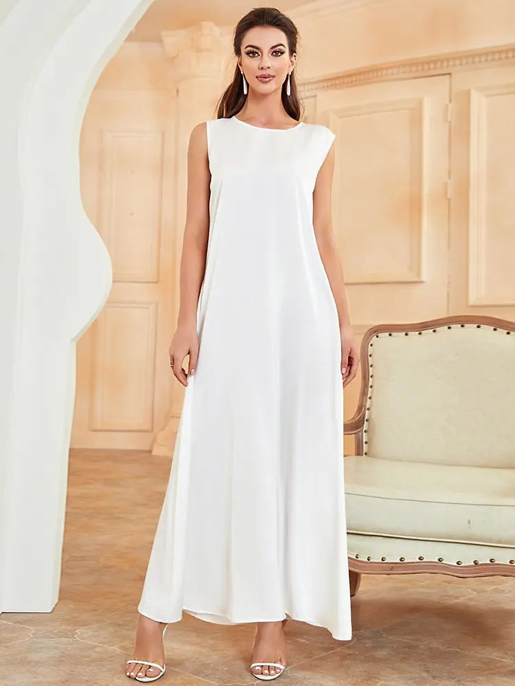Abaya Layla — coloris uni, coupe ample du quotidien