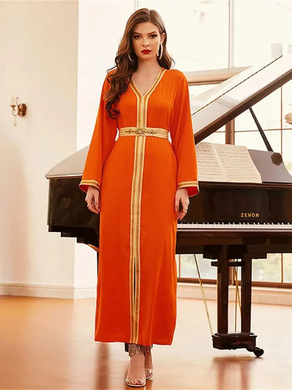 Madina Kaftan robe traditionnelle brodée - Maison Tanger
