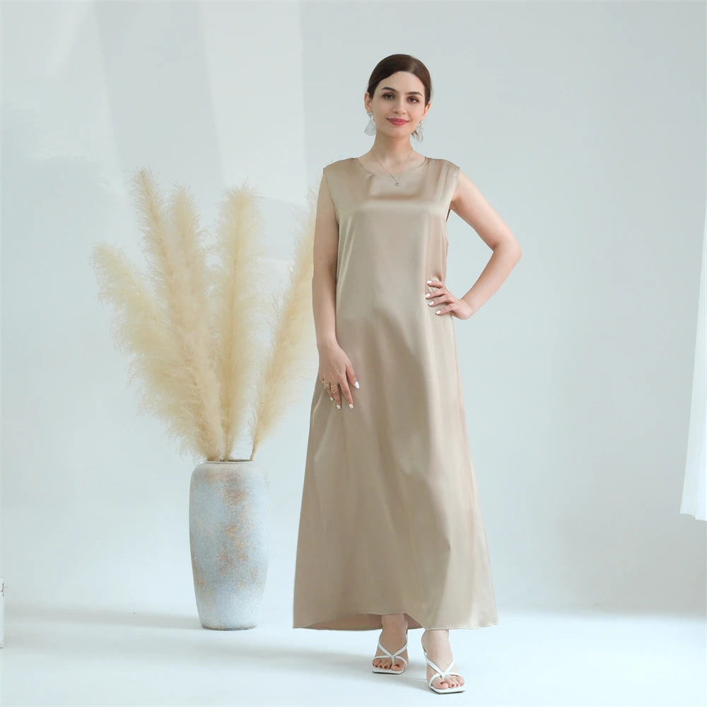 Abaya Colorée Fluide — Layla