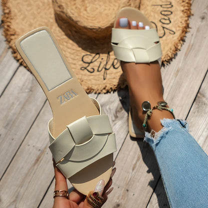 Sandales Zaba cuir vegan détail finition - Maison Tanger