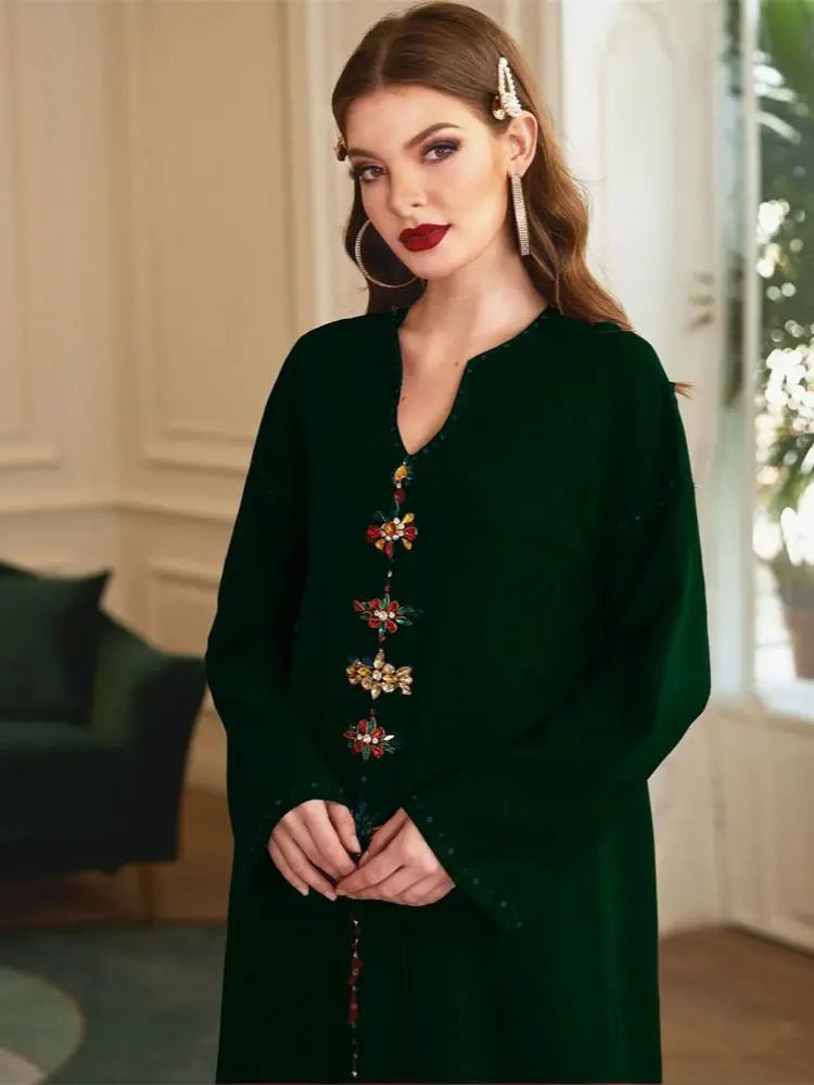 Lala Amiraa Kaftan détail broderie dorée - Maison Tanger
